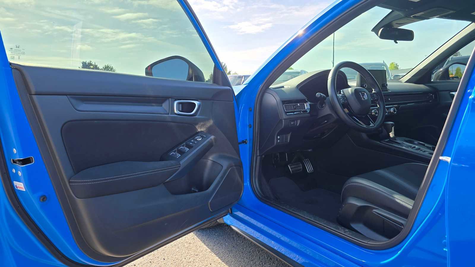 Used 2023 Honda Civic Sport image 22
