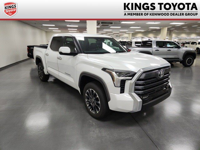 New 2026 Toyota Tundra Limited video 1
