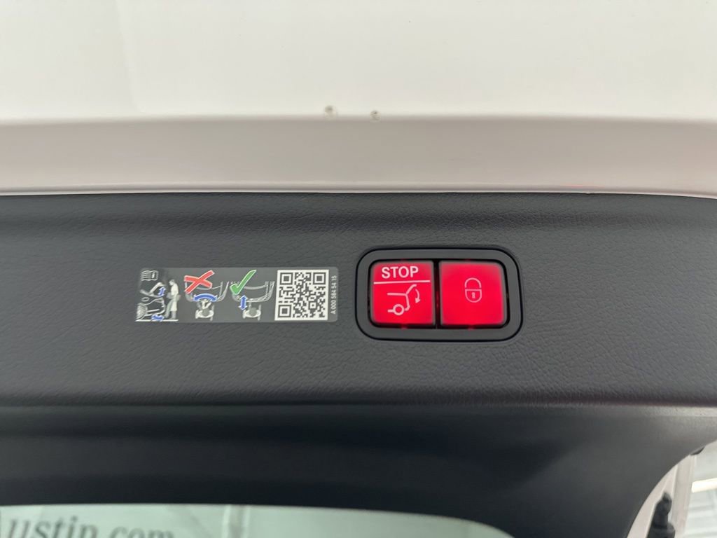 Used 2026 Mercedes-Benz EQE 320 4MATIC SUV image 26