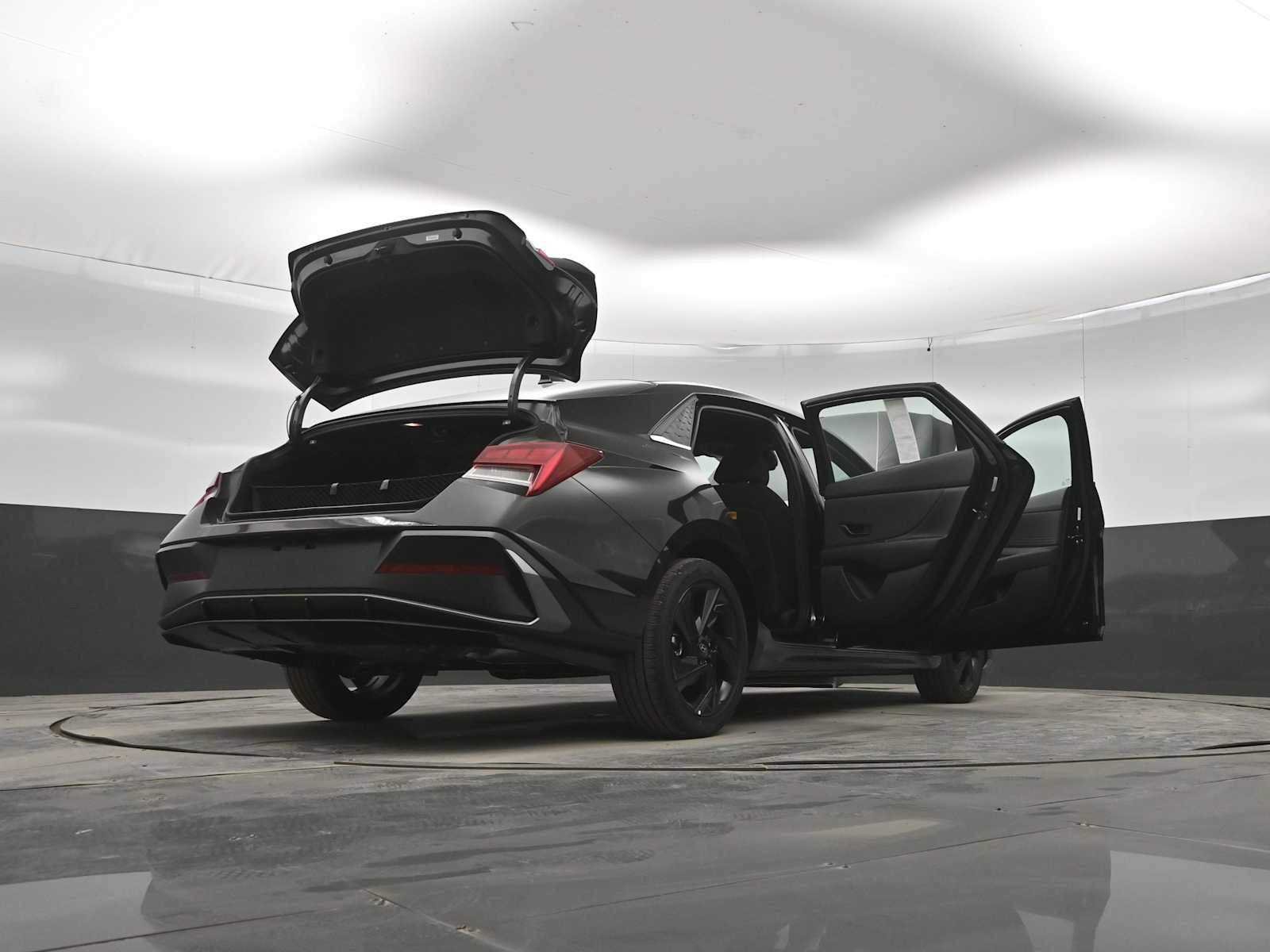 New 2026 Hyundai Elantra SEL Sport FWD image 44