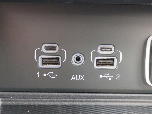 New 2025 Jeep Grand Cherokee Limited w/ Luxury Tech Group II image 23