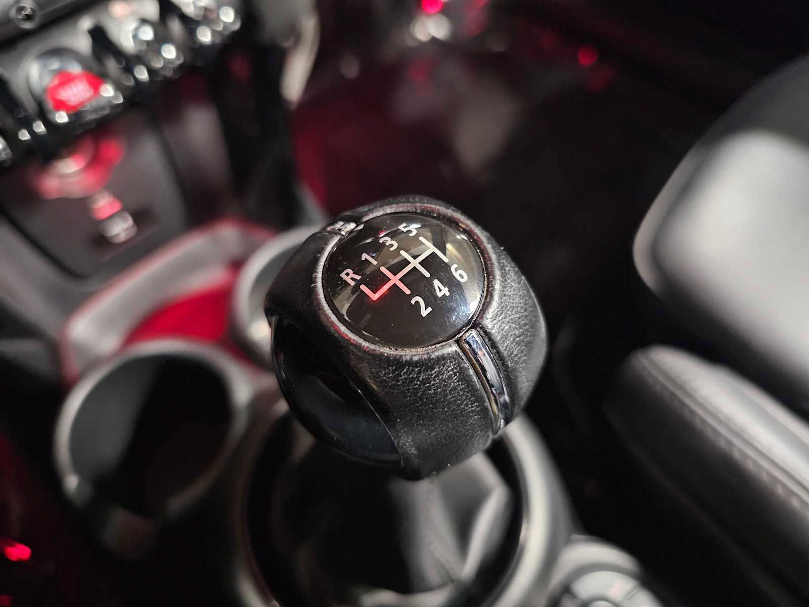 Used 2022 MINI Cooper S image 26