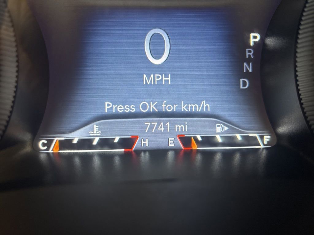 Used 2020 Jeep Cherokee Limited w/ Technology Group image 11