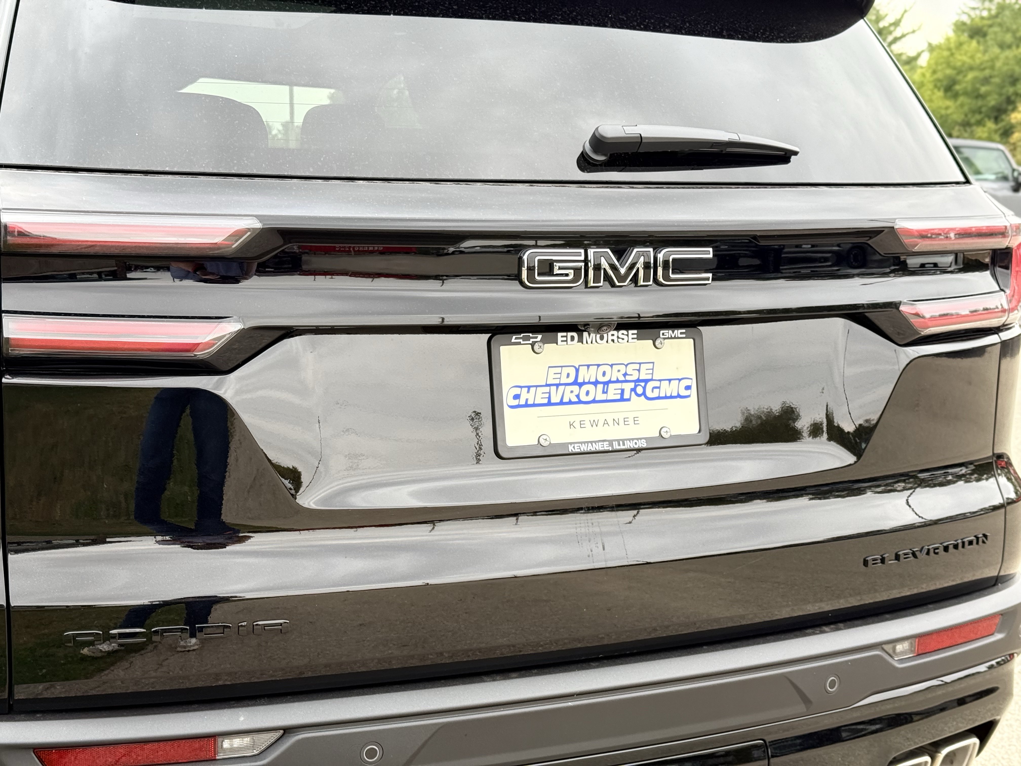 New 2026 GMC Acadia Elevation w/ Super Cruise Package FWD image 4