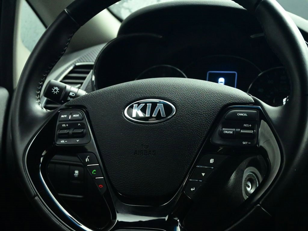 Used 2018 Kia Forte S image 9