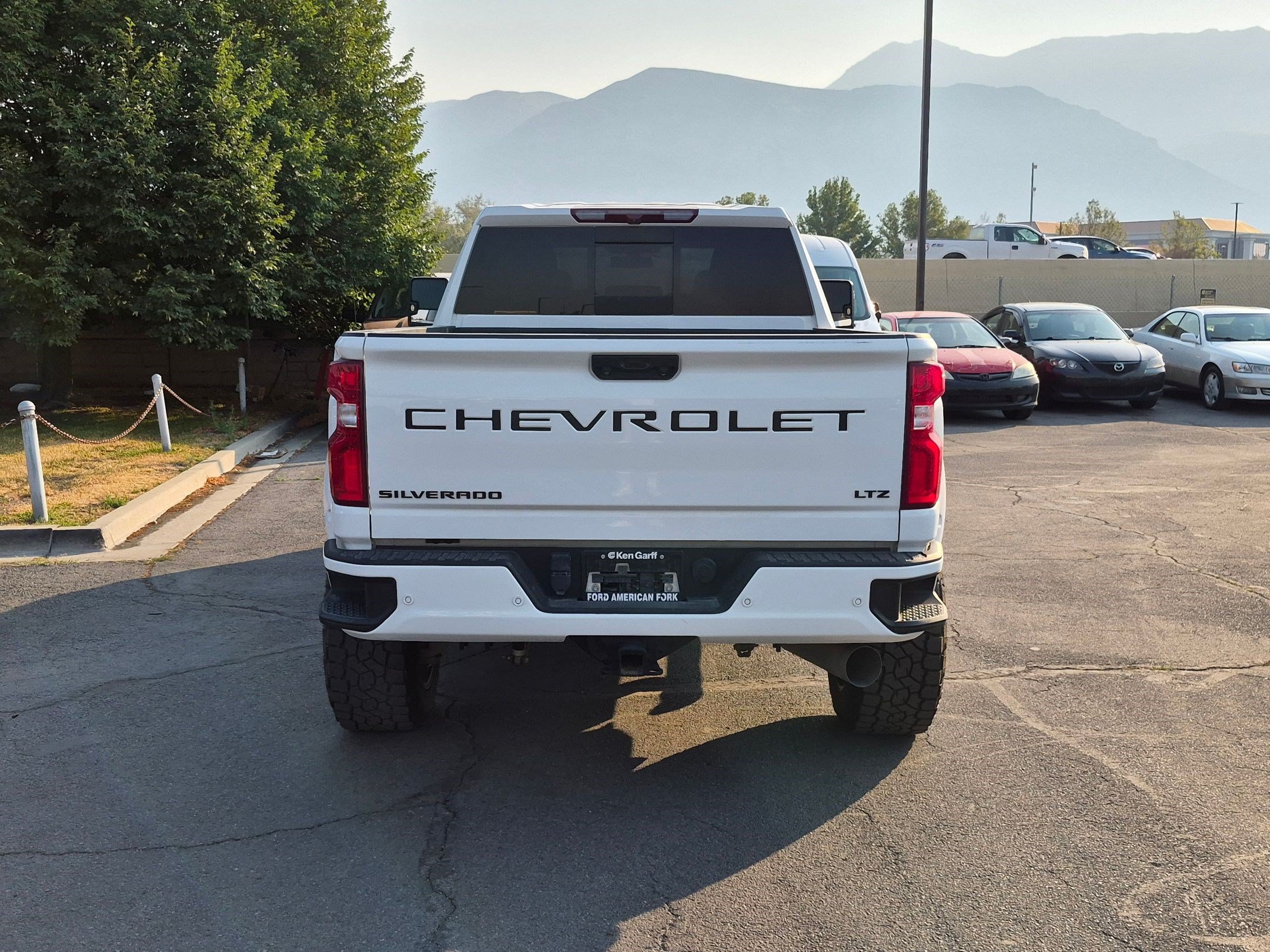 Used 2021 Chevrolet Silverado 2500 LTZ w/ LTZ Plus Package AWD/4WD image 7