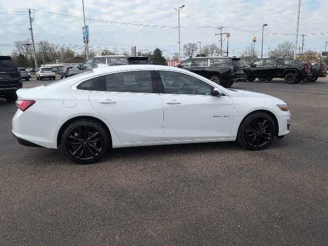 Used 2024 Chevrolet Malibu LT w/ Sport Edition FWD image 11
