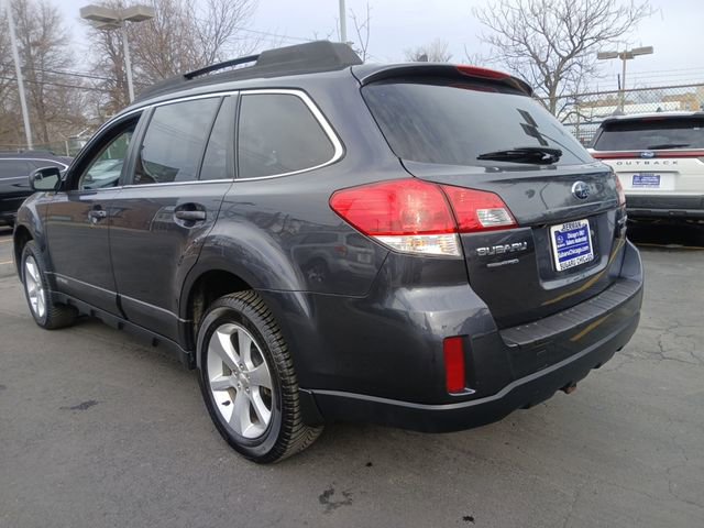 Used 2013 Subaru Outback 3.6R Limited image 5