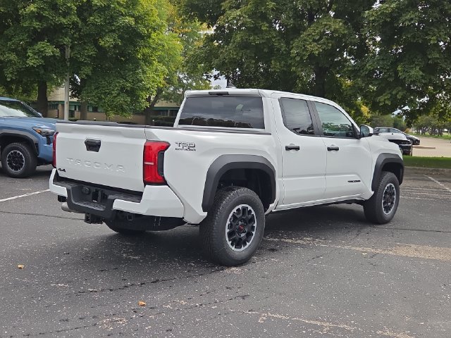 New 2026 Toyota Tacoma TRD Off-Road AWD/4WD image 4