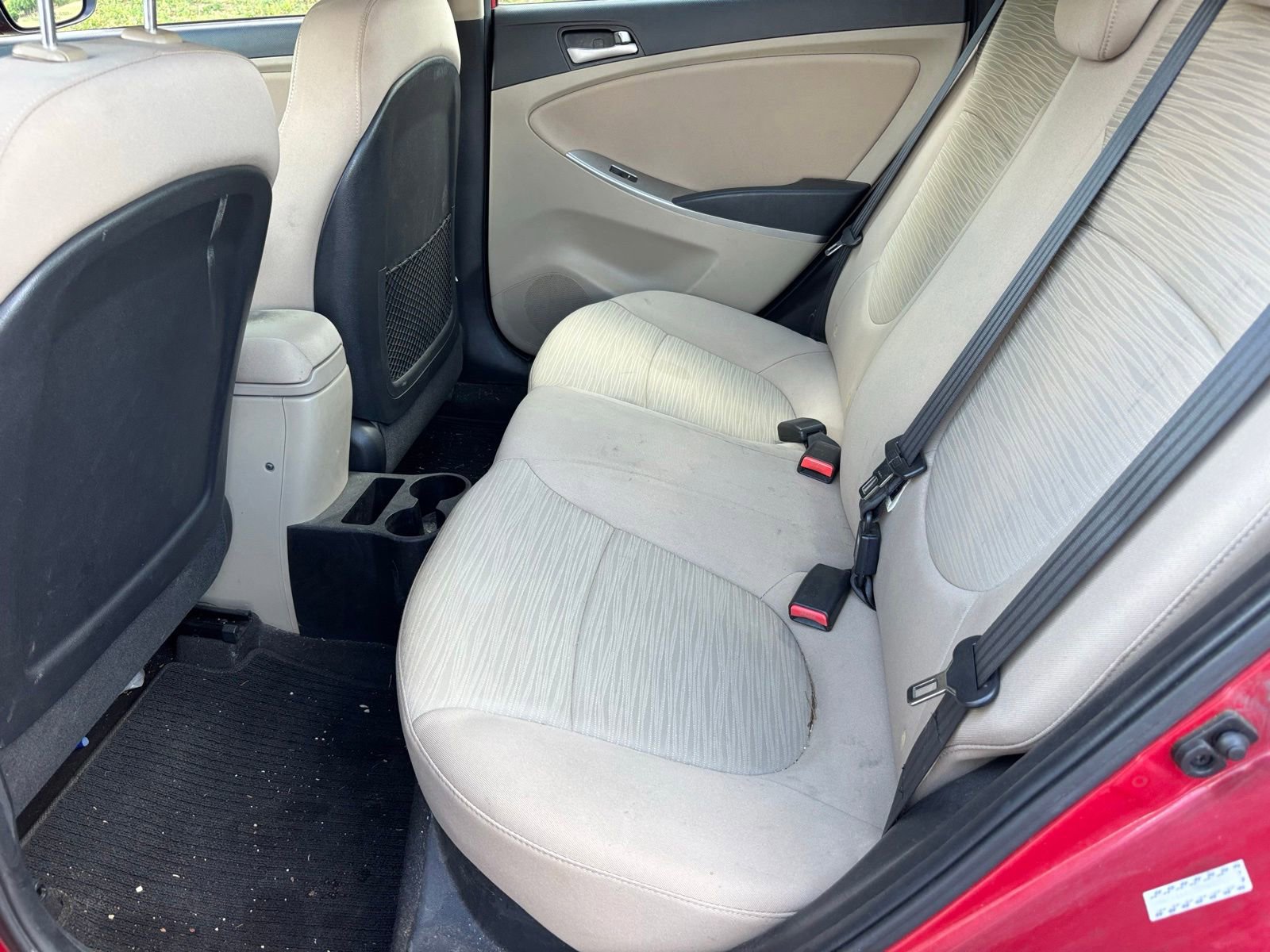 Used 2016 Hyundai Accent SE w/ Option Group 02 FWD image 6