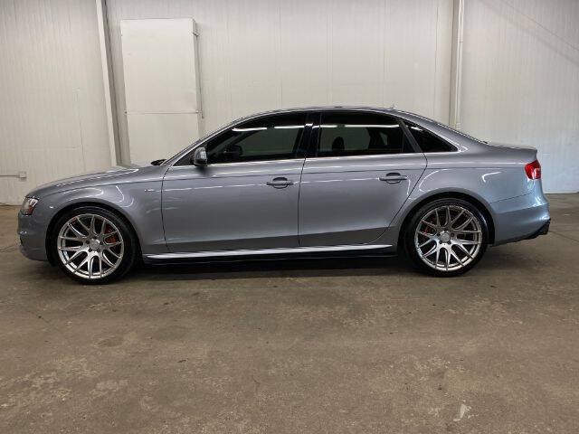 Used 2015 Audi A4 2.0T Premium Plus w/ Technology Package AWD/4WD image 2