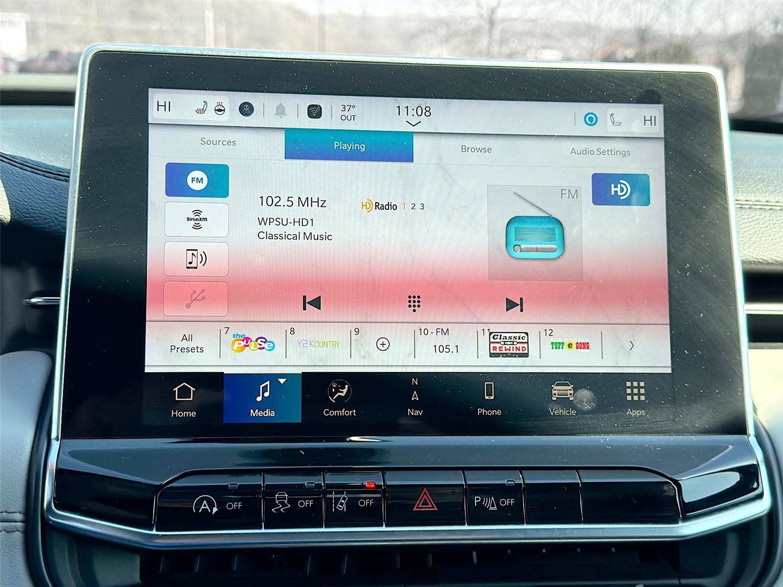 Used 2024 Jeep Compass Limited w/ Elite Group image 14