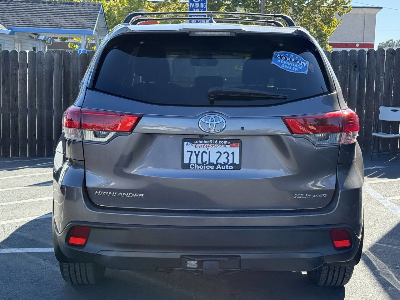 Used 2017 Toyota Highlander XLE image 5