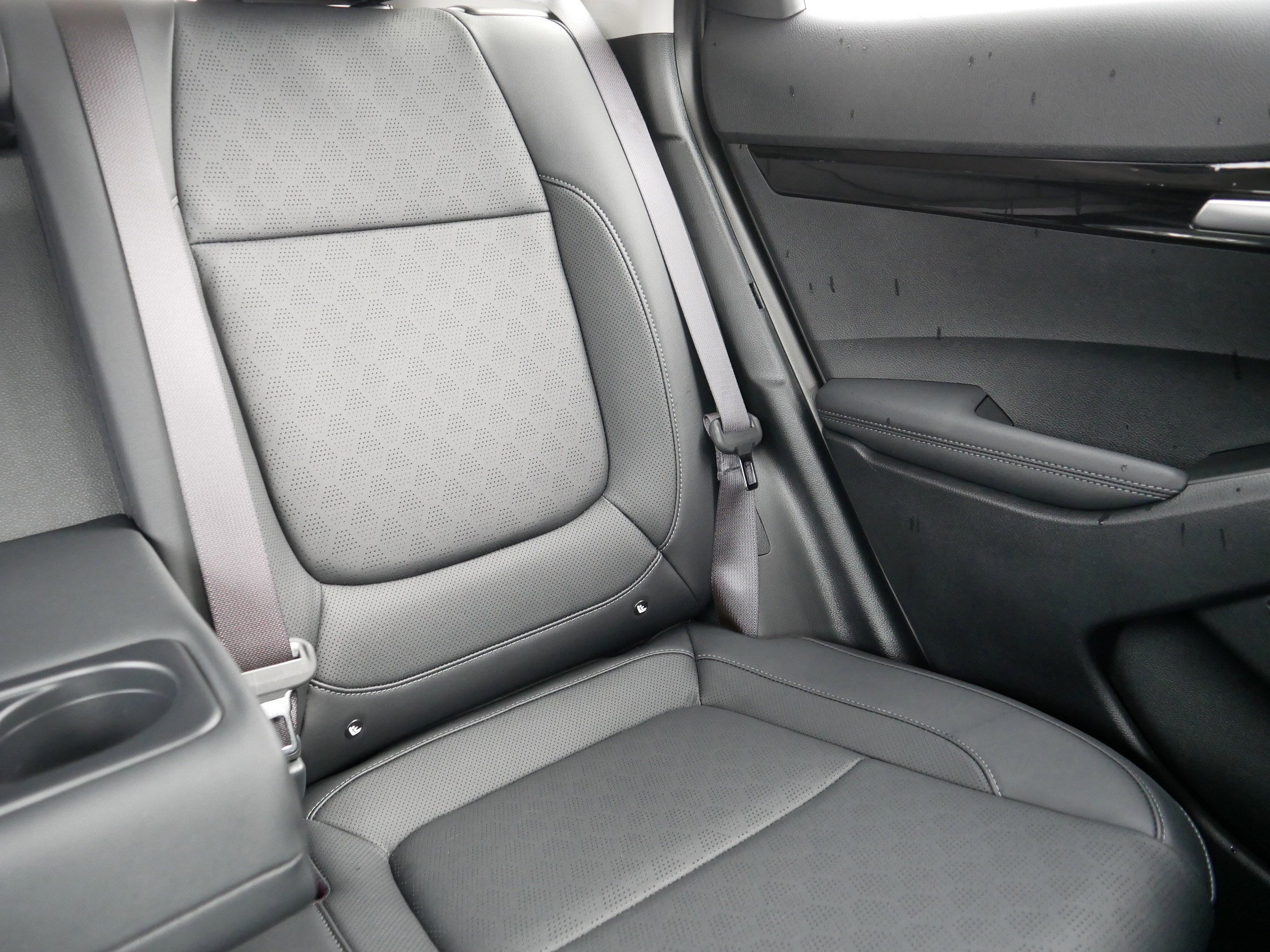 Certified 2023 Kia Seltos SX w/ SX Sunroof Package image 14