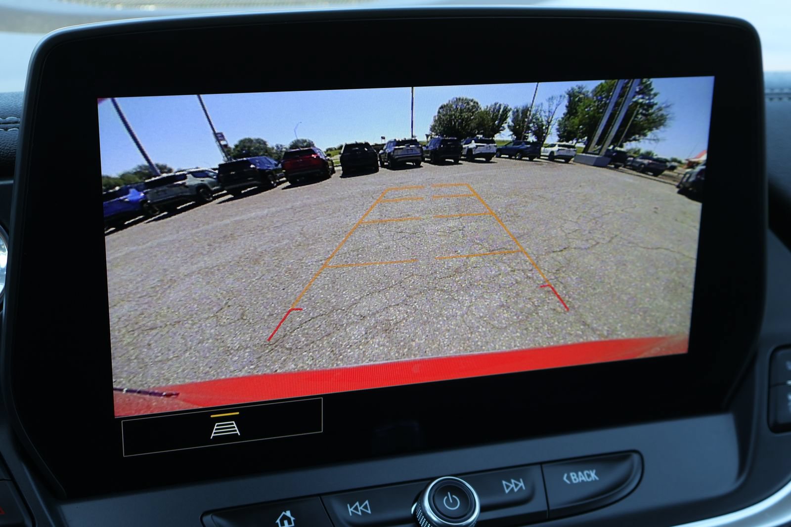 Used 2024 Chevrolet Blazer LT w/ Convenience Package FWD image 19
