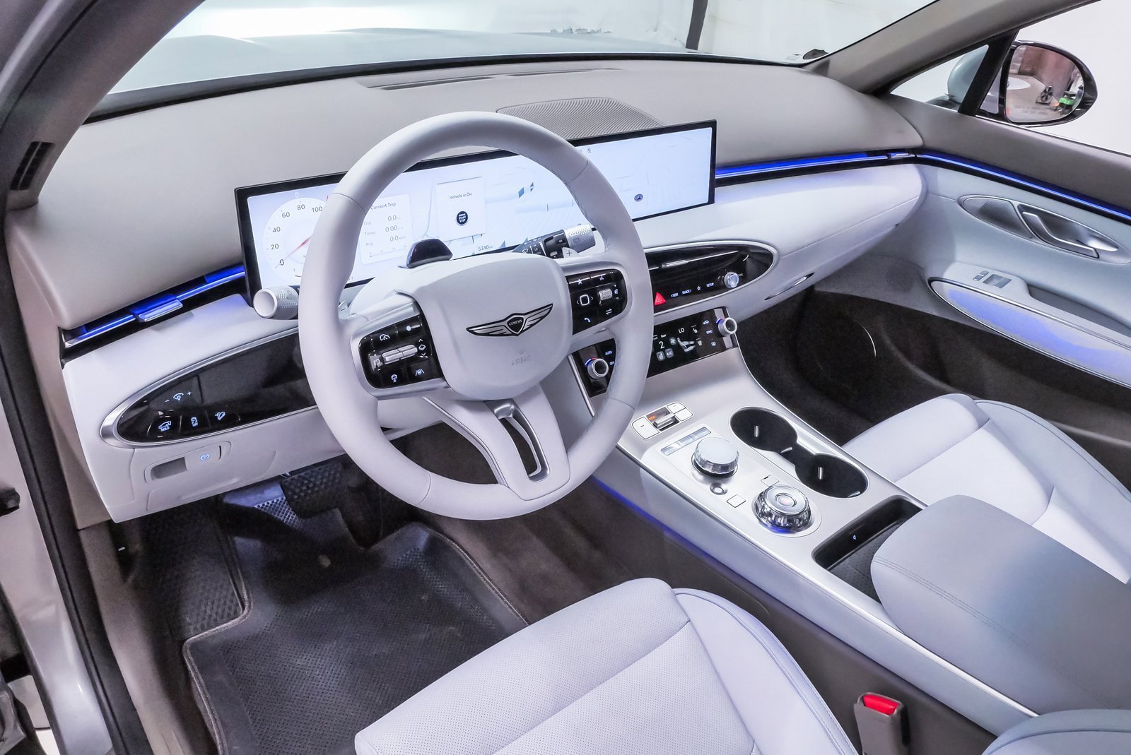 Certified 2026 Genesis GV70 2.5T Advanced image 2