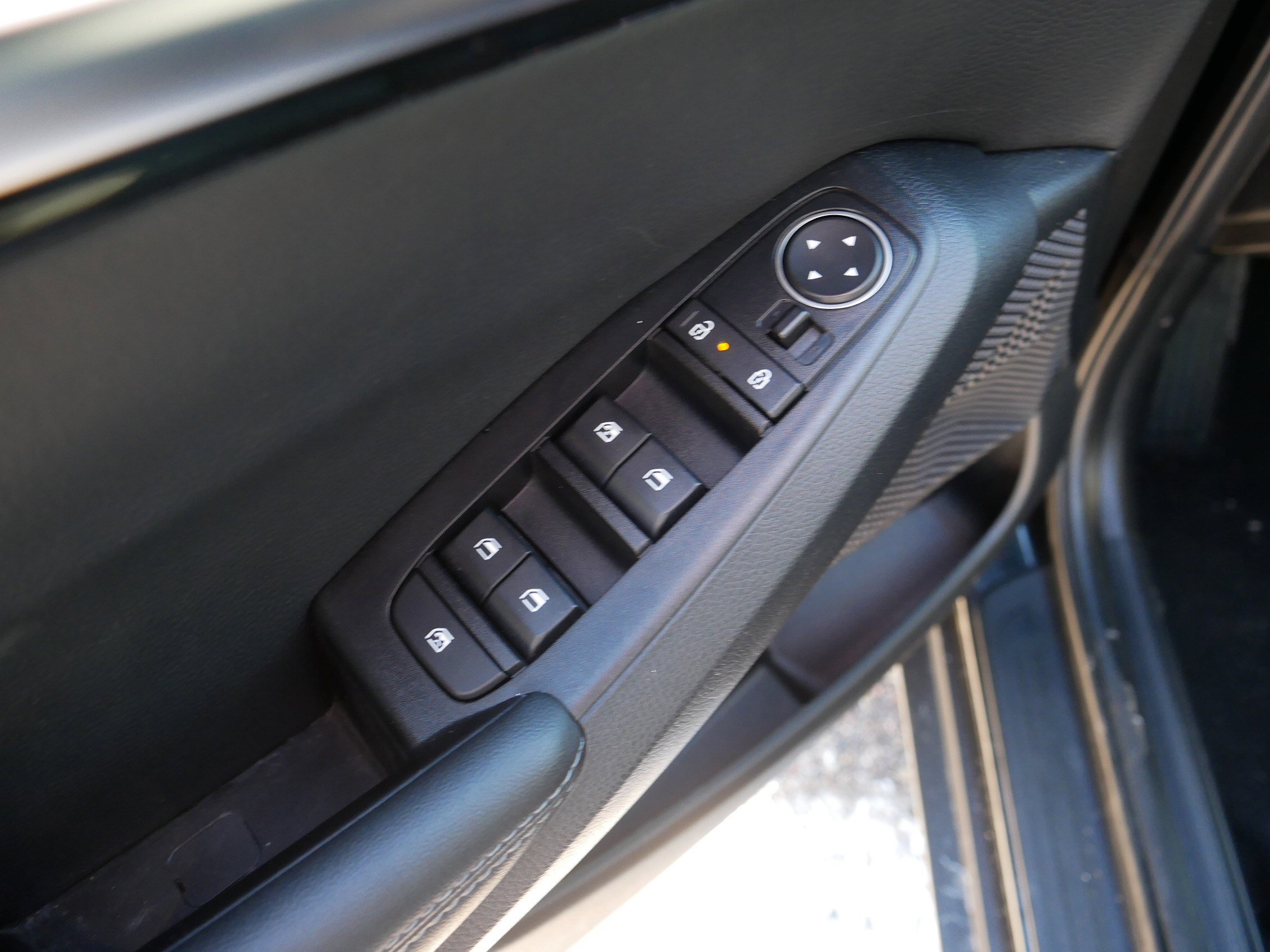 Certified 2024 Kia Seltos EX image 19