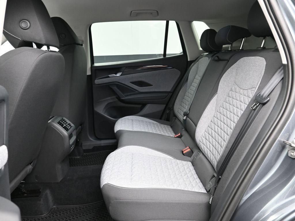 New 2025 Volkswagen Tiguan S image 9