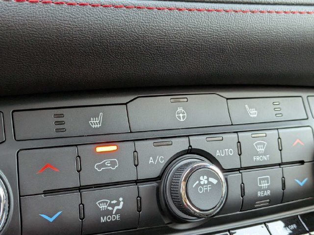 Used 2026 Dodge Durango GT AWD/4WD image 28