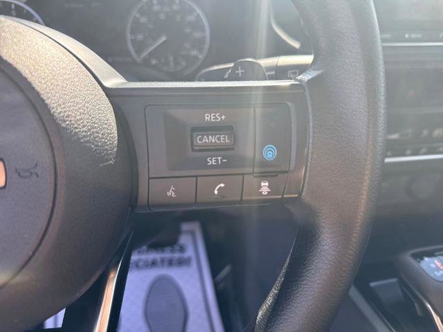 Certified 2024 Nissan Rogue SV AWD/4WD image 23