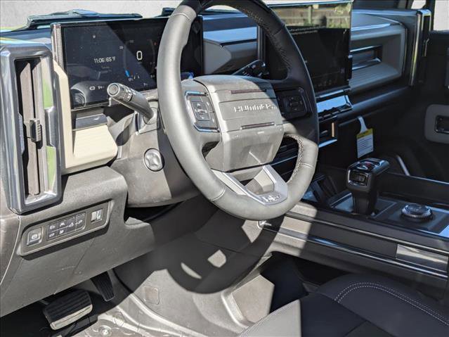 New 2026 GMC Hummer EV 4x4 Crew Cab image 9