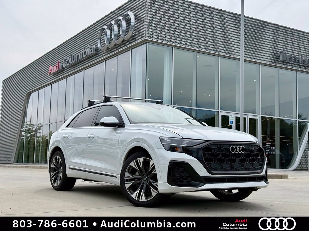 Used 2024 Audi Q8 Prestige AWD/4WD image 2