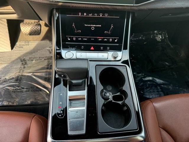 Used 2019 Audi Q8 Prestige w/ Towing Package image 20