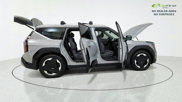 Used 2026 Kia EV9 Land AWD/4WD image 20