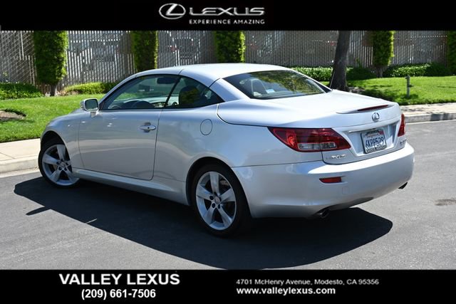 Used 2010 Lexus IS 350C RWD image 4