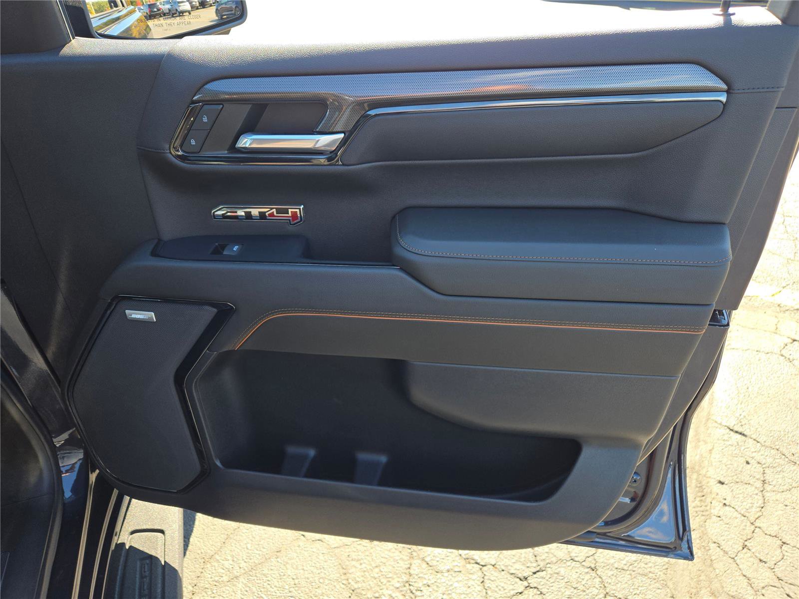 Used 2022 GMC Sierra 1500 AT4 w/ AT4 Preferred Package image 6