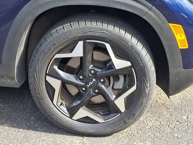 Certified 2024 Kia Seltos EX image 8