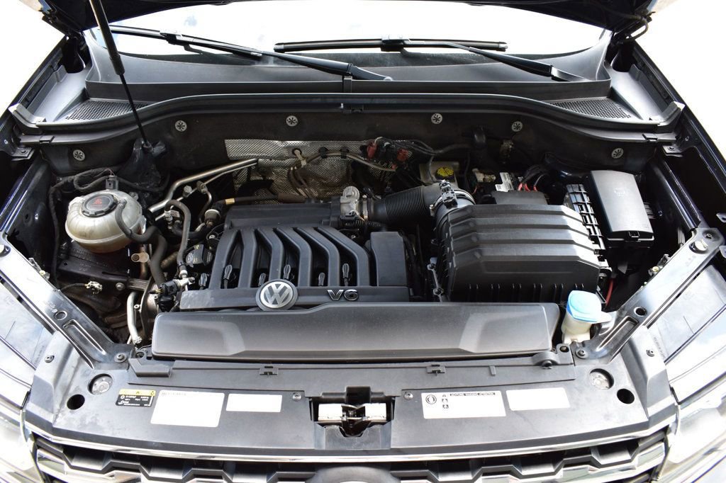 Used 2019 Volkswagen Atlas SEL Premium image 12