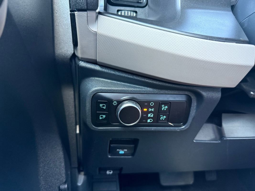 Used 2023 Ford Bronco Wildtrak image 41