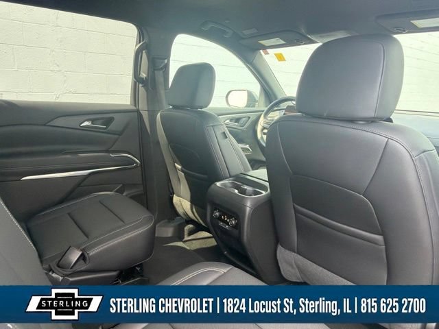 Used 2025 Chevrolet Traverse LT AWD/4WD image 15