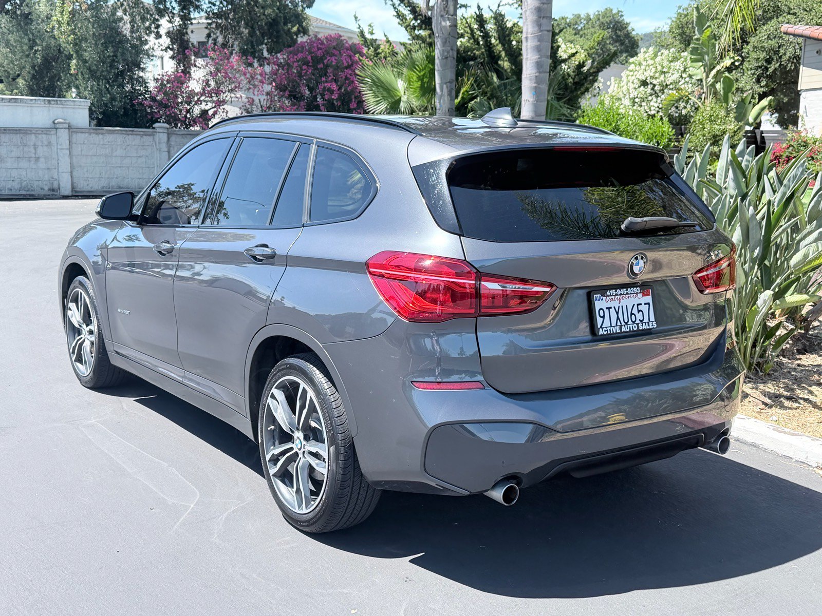 Used 2018 BMW X1 sDrive28i FWD image 3