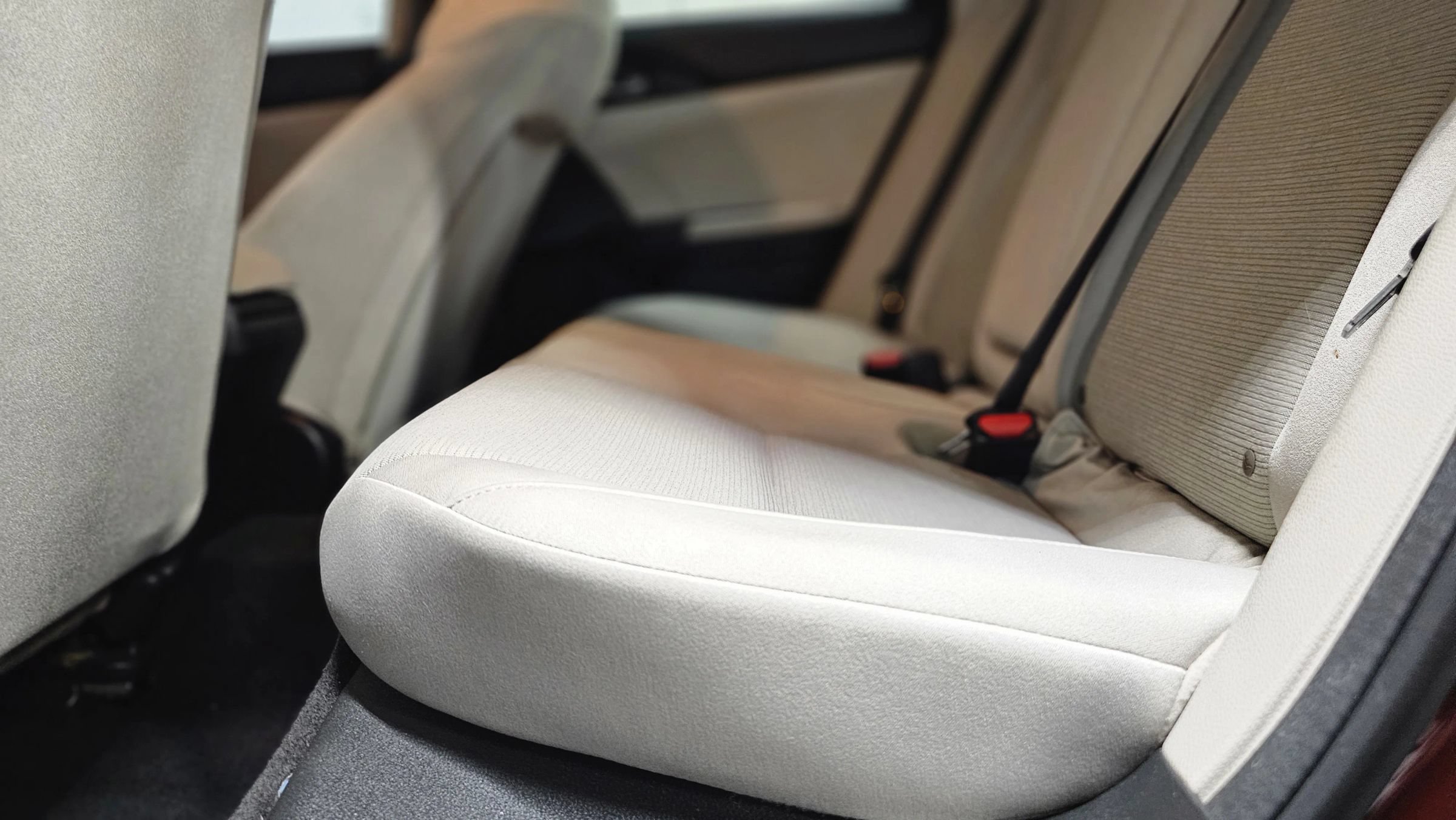 Used 2019 Honda Insight EX image 36