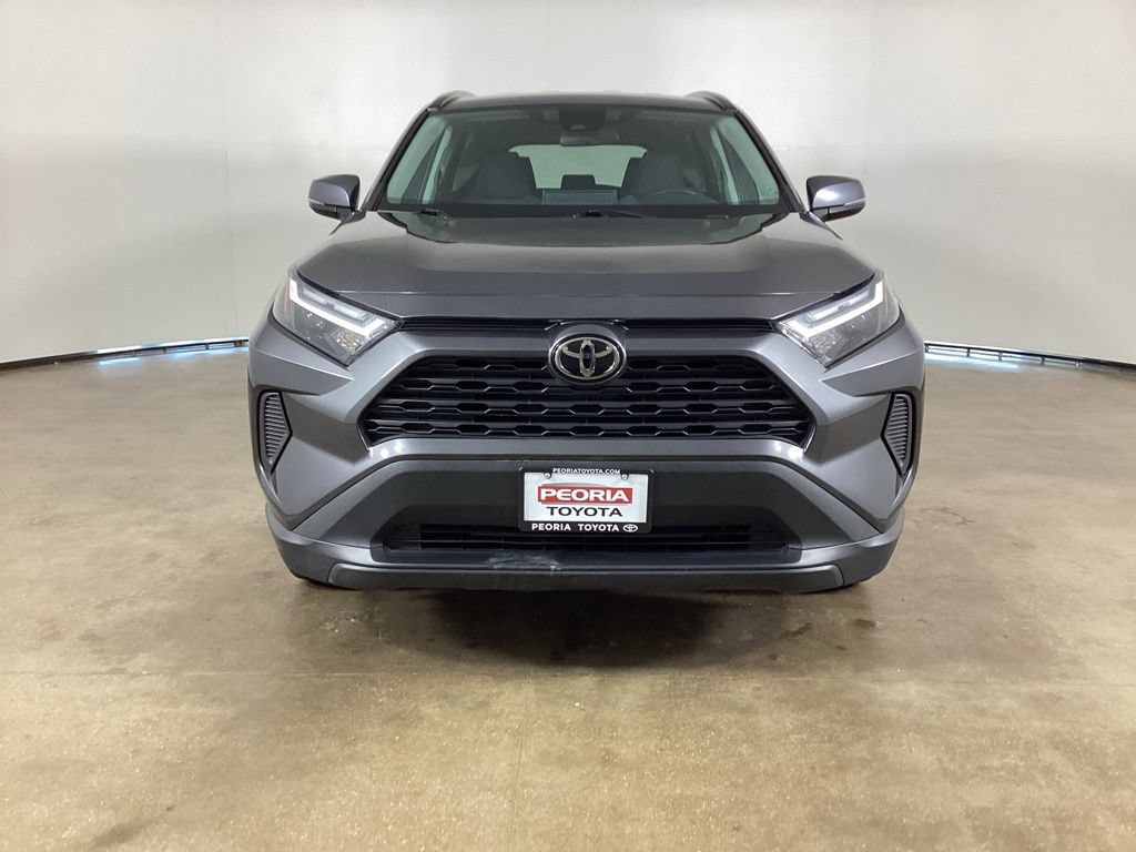 Used 2024 Toyota RAV4 XLE AWD/4WD image 3