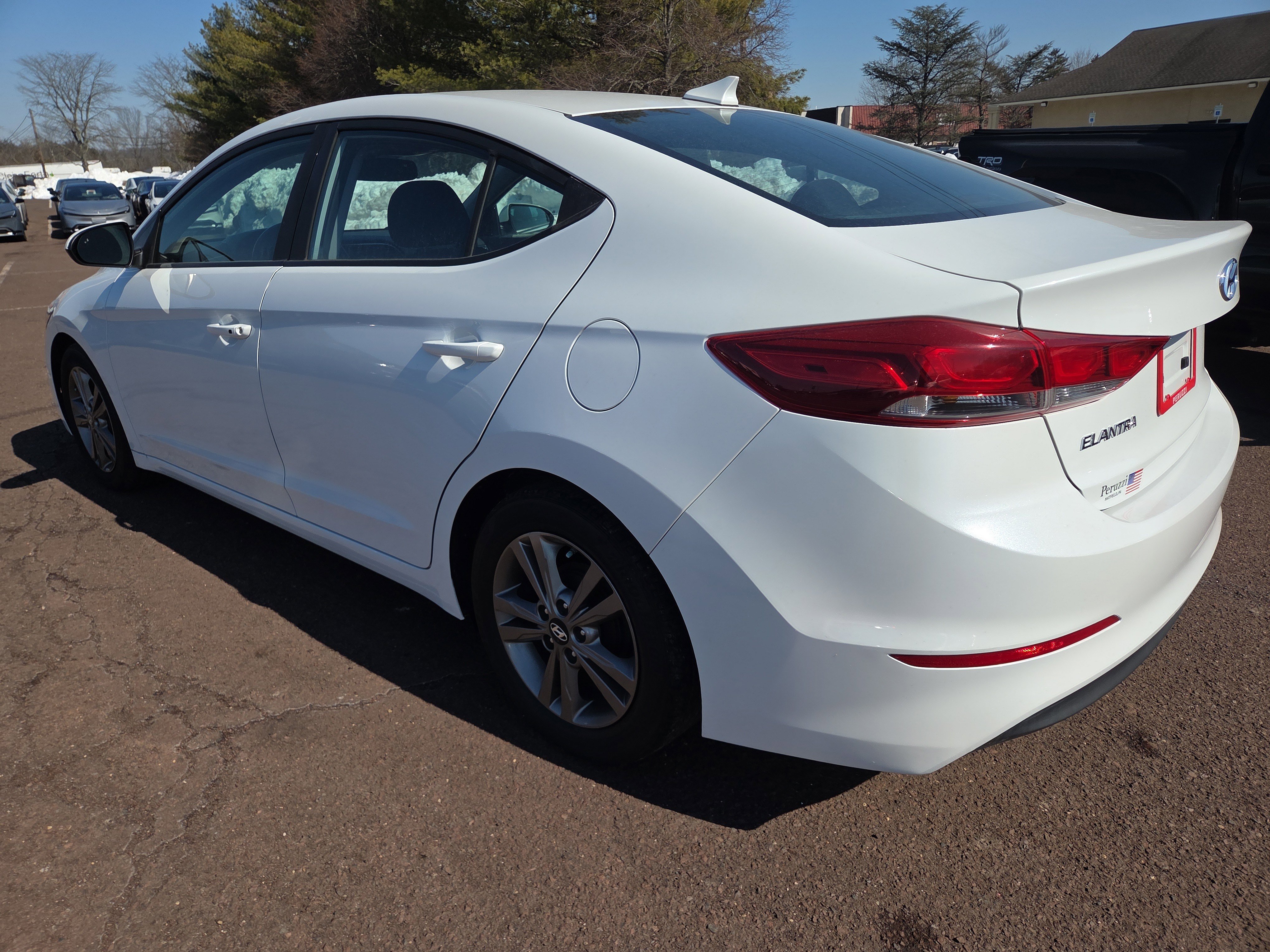 Used 2017 Hyundai Elantra Value Edition w/ Cargo Package image 5
