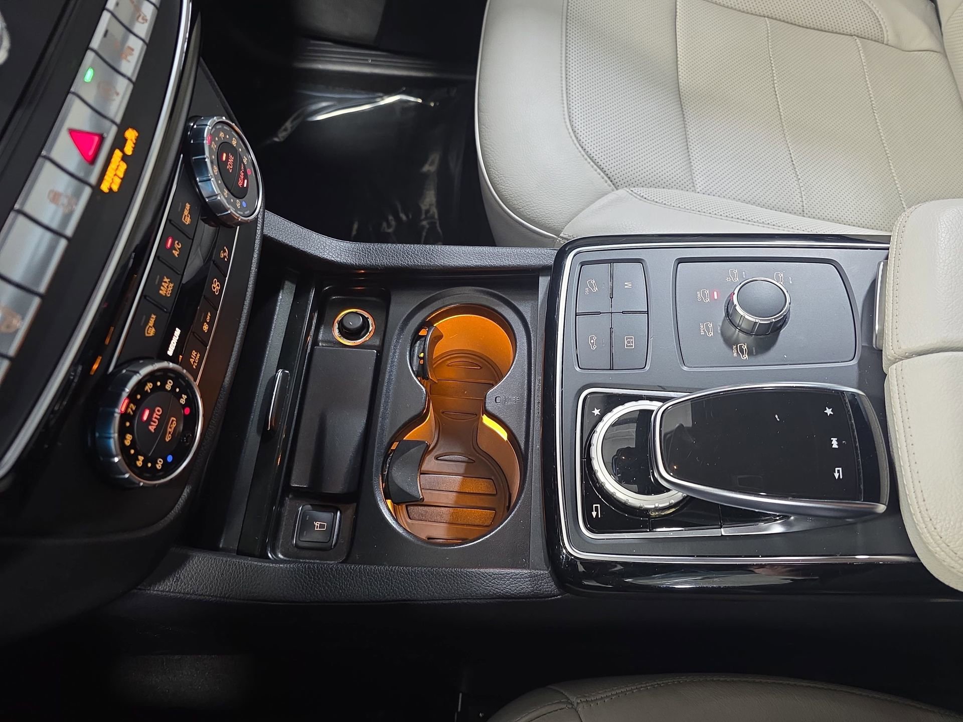 Used 2019 Mercedes-Benz GLS 450 4MATIC image 25