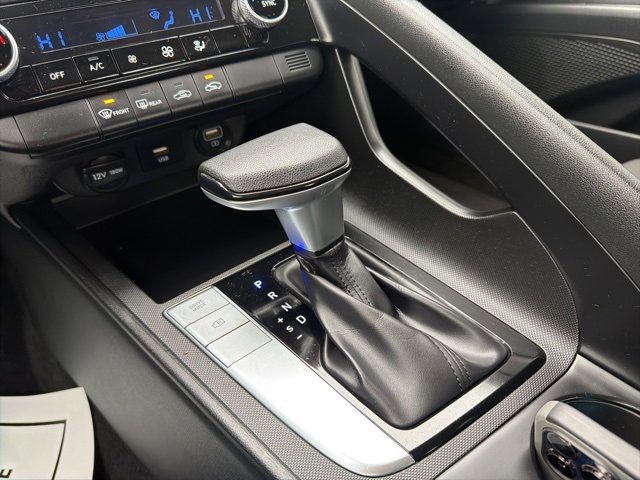 Certified 2022 Hyundai Elantra SEL image 26