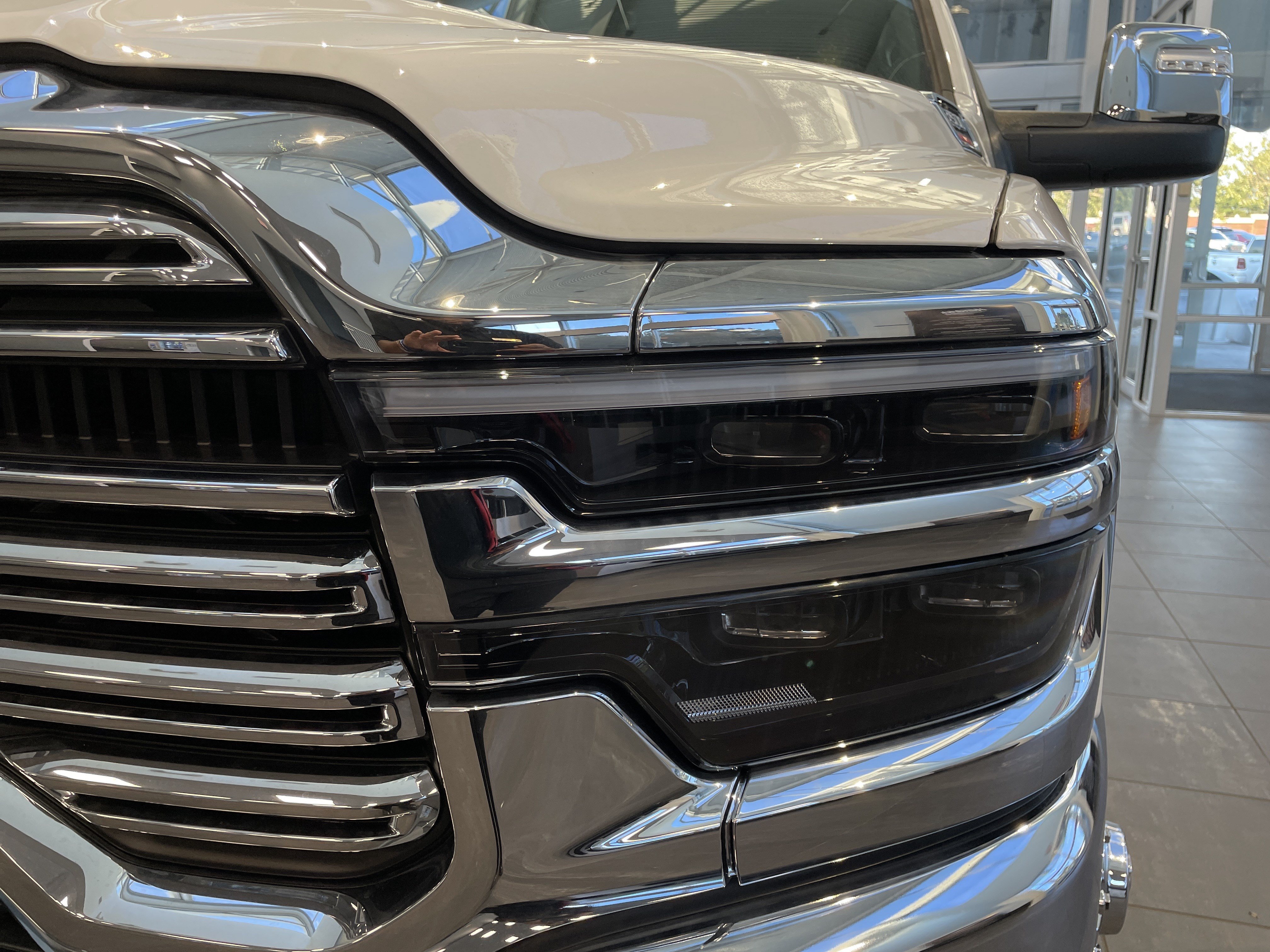 New 2026 RAM 3500 Laramie w/ Max Tow Package AWD/4WD image 4