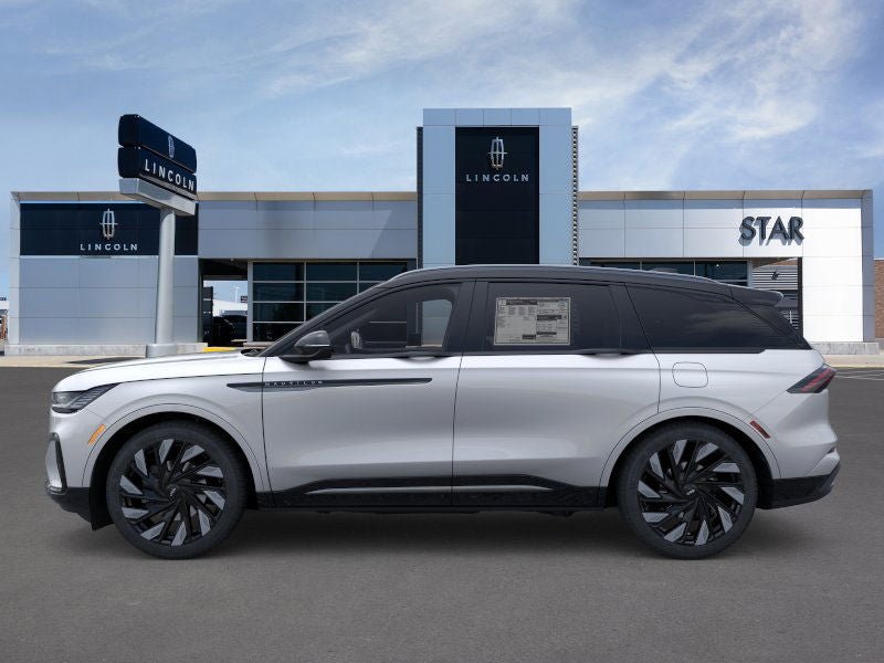 New 2025 Lincoln Nautilus Reserve w/ Jet Appearance Package AWD/4WD image 3