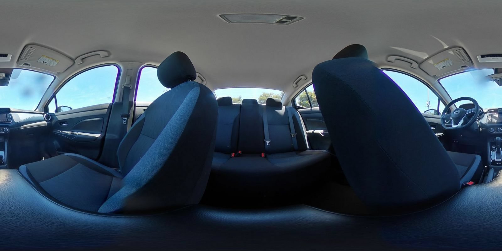 Used 2025 Nissan Versa SV FWD image 40
