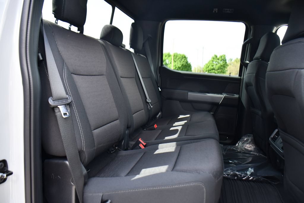 New 2026 Ford F150 XLT w/ Equipment Group 302A MID AWD/4WD image 18