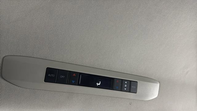 Used 2024 Toyota Sienna XLE image 41