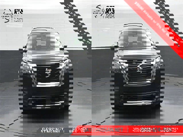 New 2025 Nissan Pathfinder SL image 5