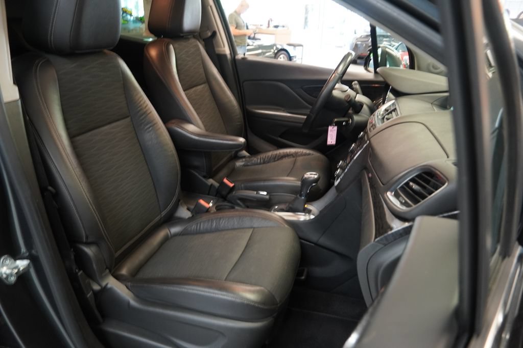 Used 2016 Buick Encore AWD image 32