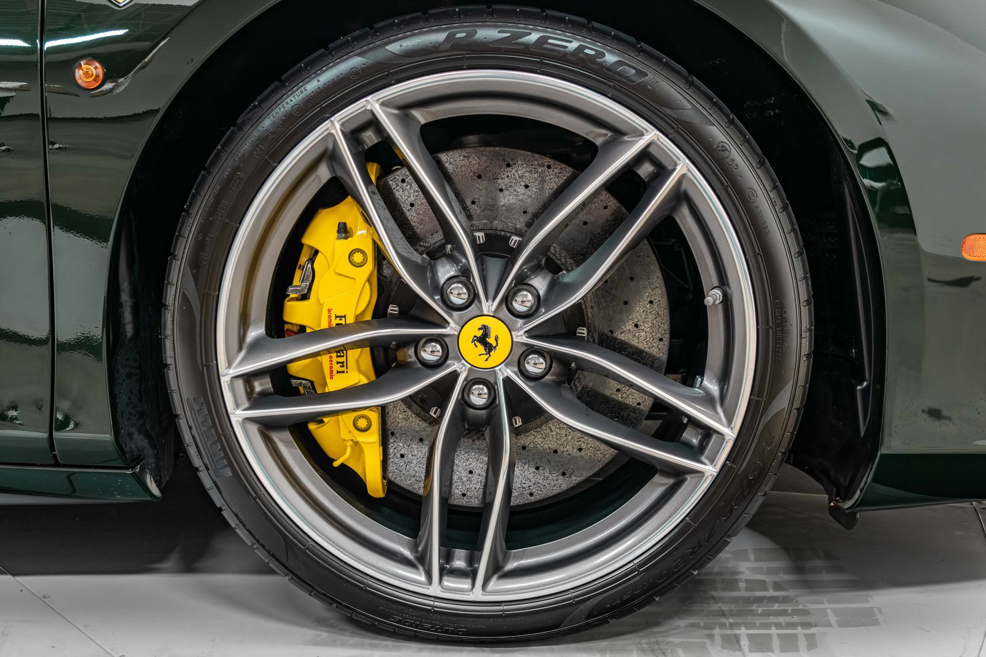 Certified 2018 Ferrari 488 GTB RWD image 18