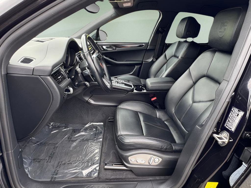 Used 2018 Porsche Macan Sport Edition image 20