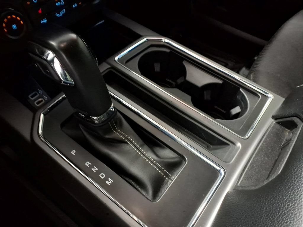 Used 2019 Ford F150 XLT w/ Equipment Group 302A Luxury AWD/4WD image 16